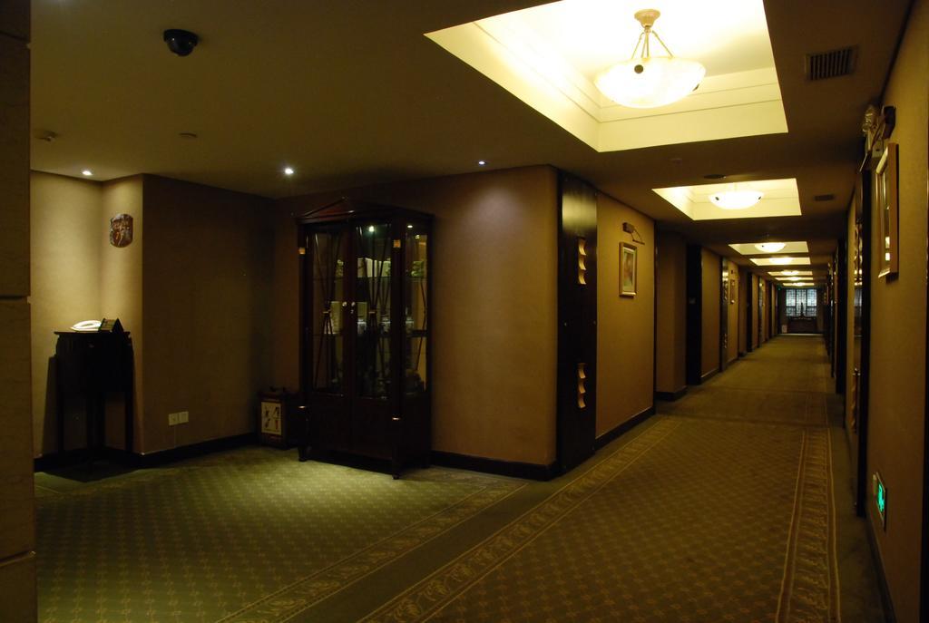 东莞君兰酒店 Grand Land Hotel Dongguan (Guangdong) Exterior foto