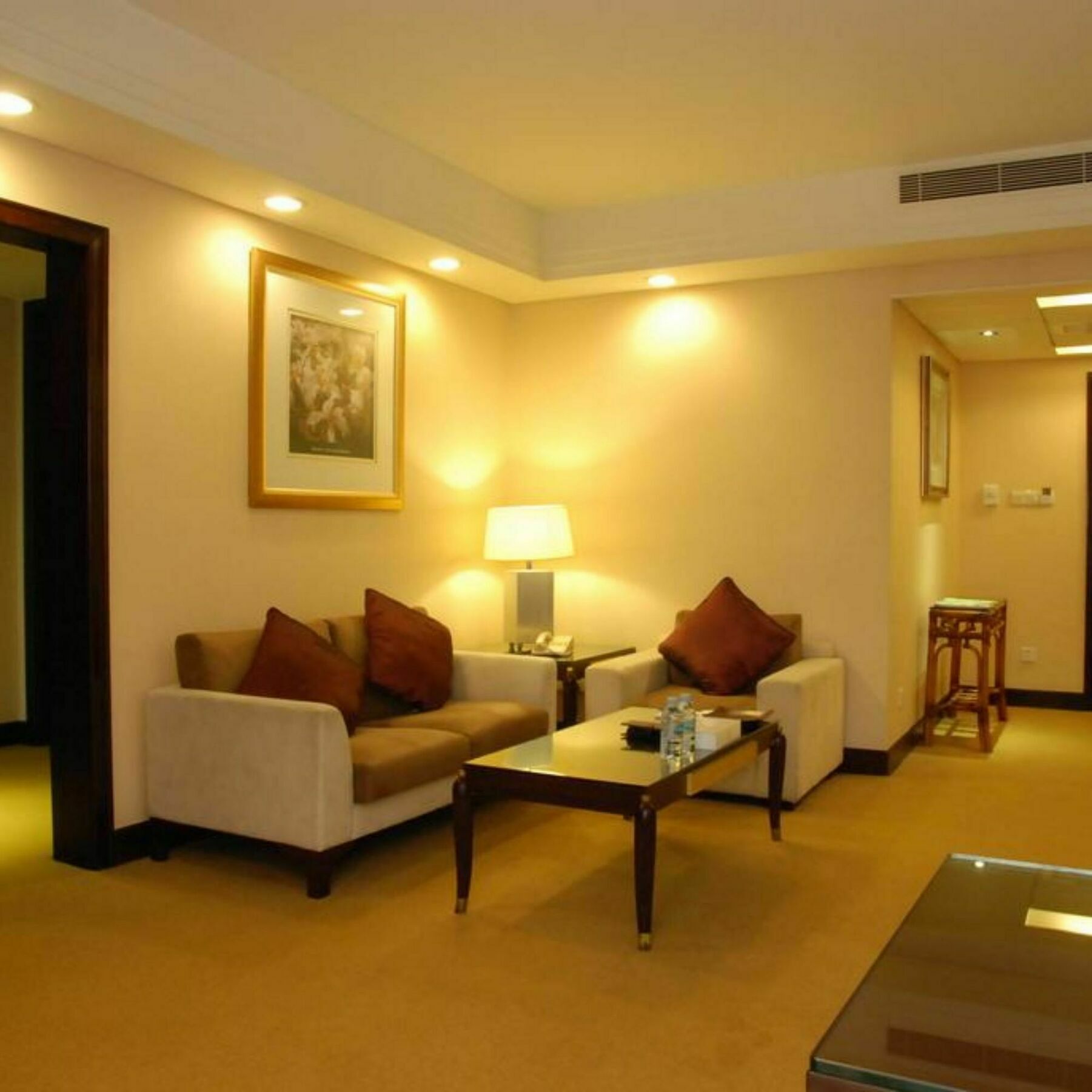 东莞君兰酒店 Grand Land Hotel Dongguan (Guangdong) Exterior foto
