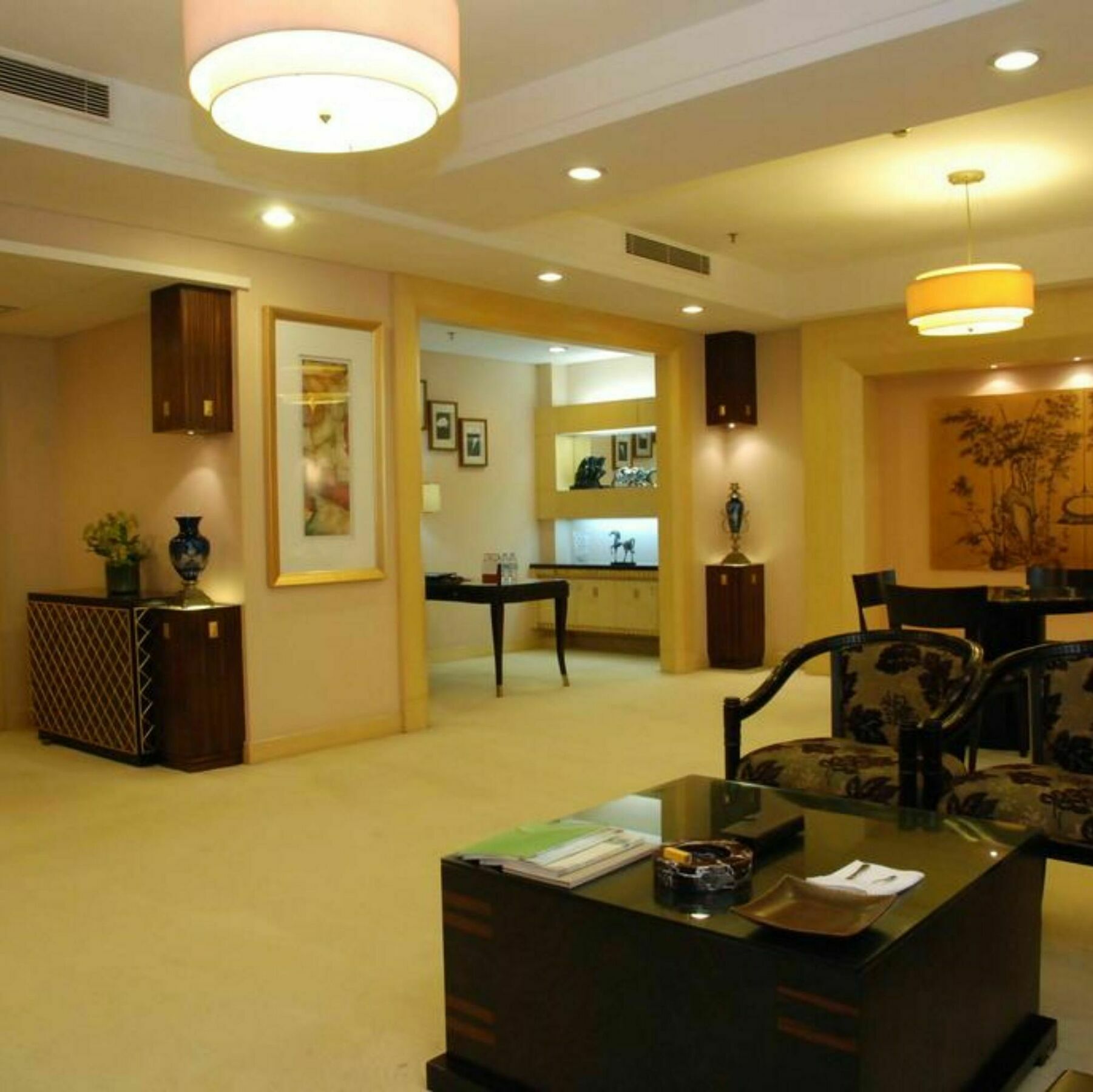 东莞君兰酒店 Grand Land Hotel Dongguan (Guangdong) Exterior foto
